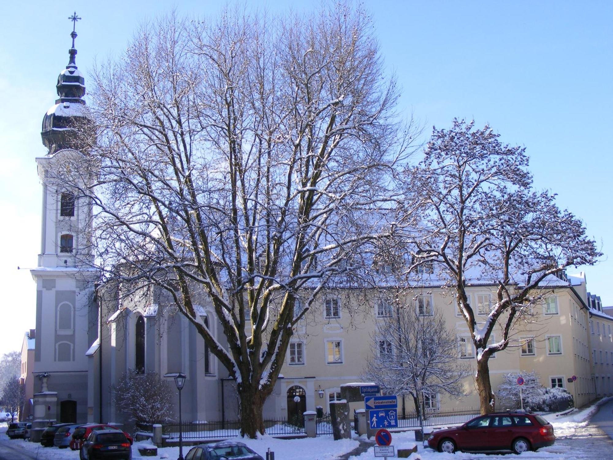 Haus Der Begegnung Heilig Geist Hotel Burghausen Eksteriør billede