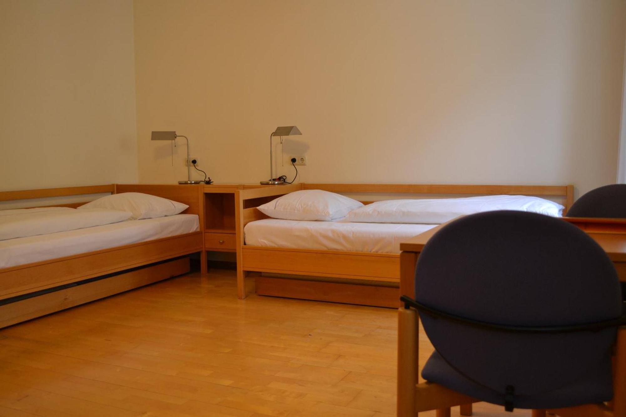 Haus Der Begegnung Heilig Geist Hotel Burghausen Eksteriør billede