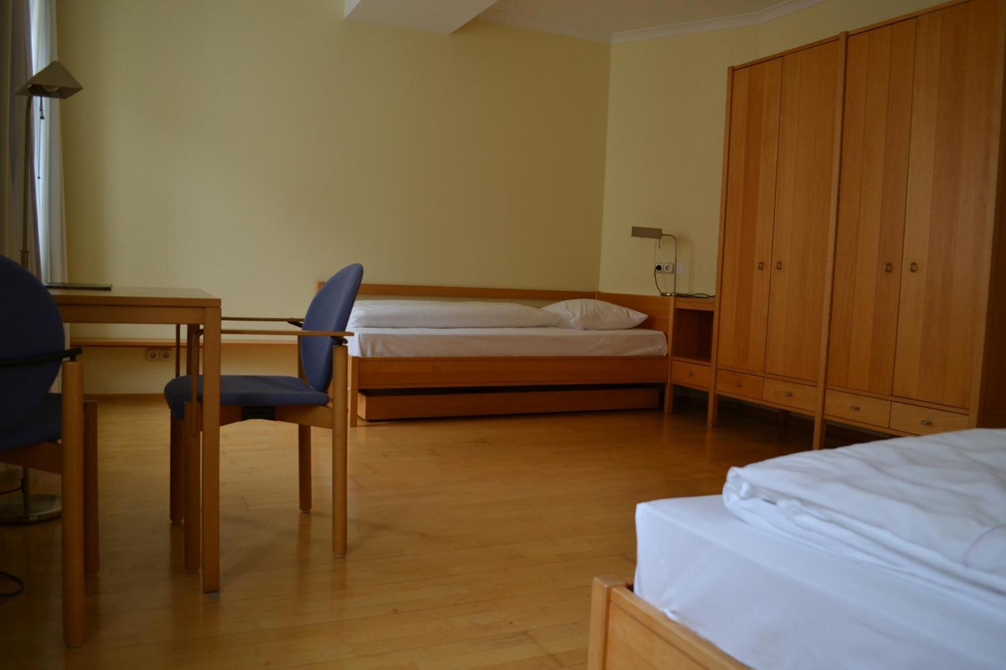 Haus Der Begegnung Heilig Geist Hotel Burghausen Eksteriør billede