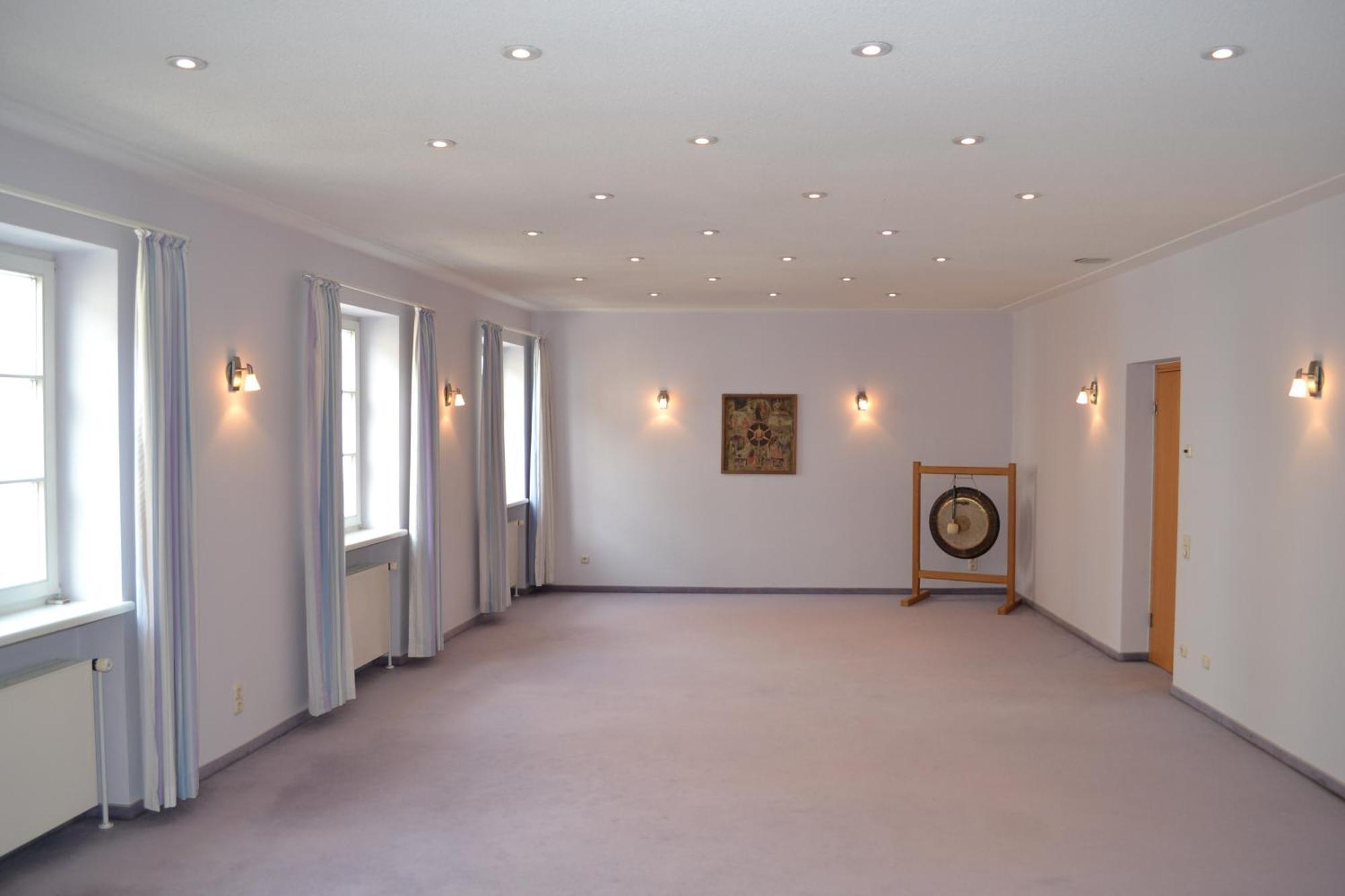 Haus Der Begegnung Heilig Geist Hotel Burghausen Eksteriør billede