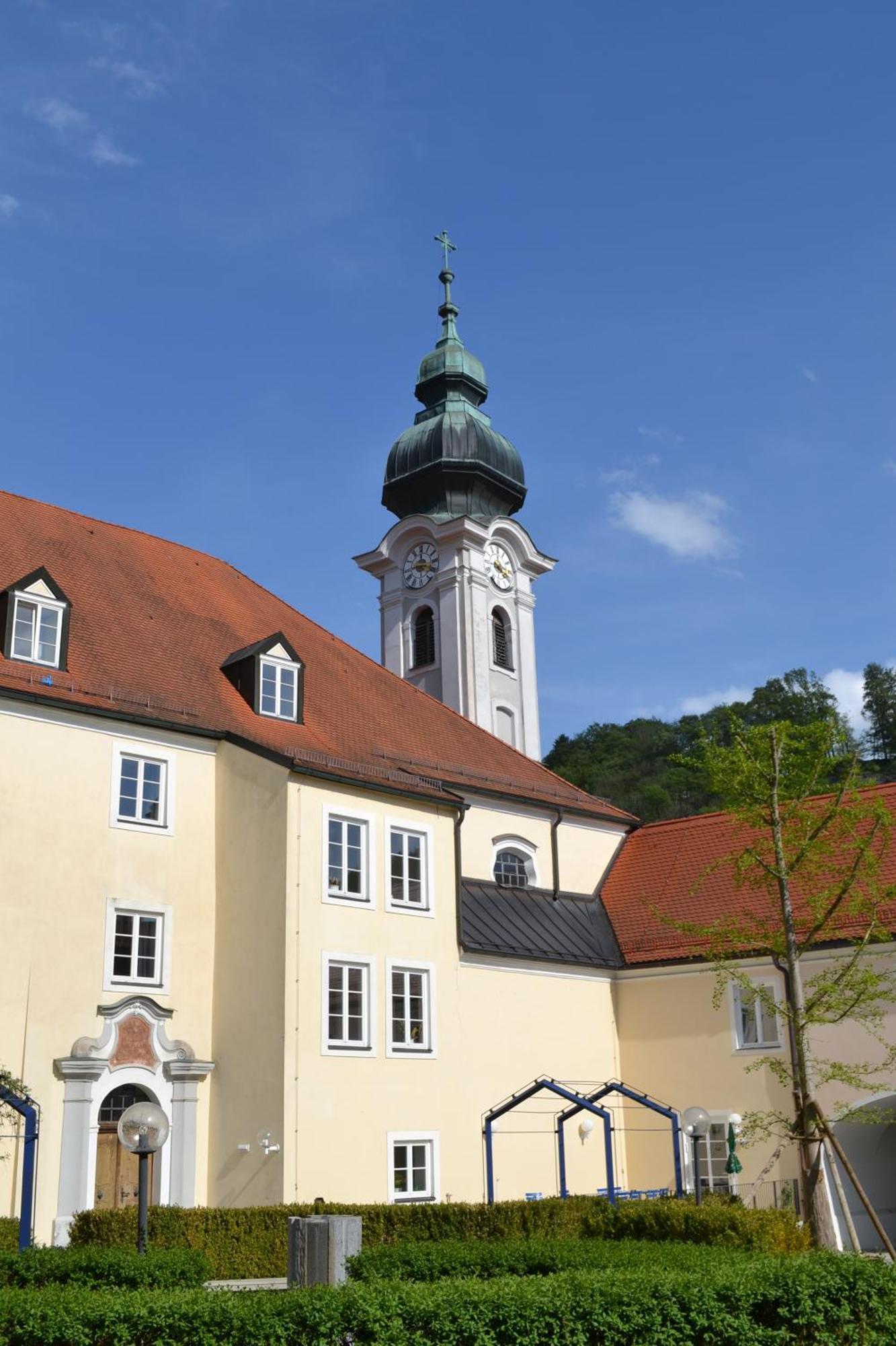 Haus Der Begegnung Heilig Geist Hotel Burghausen Eksteriør billede