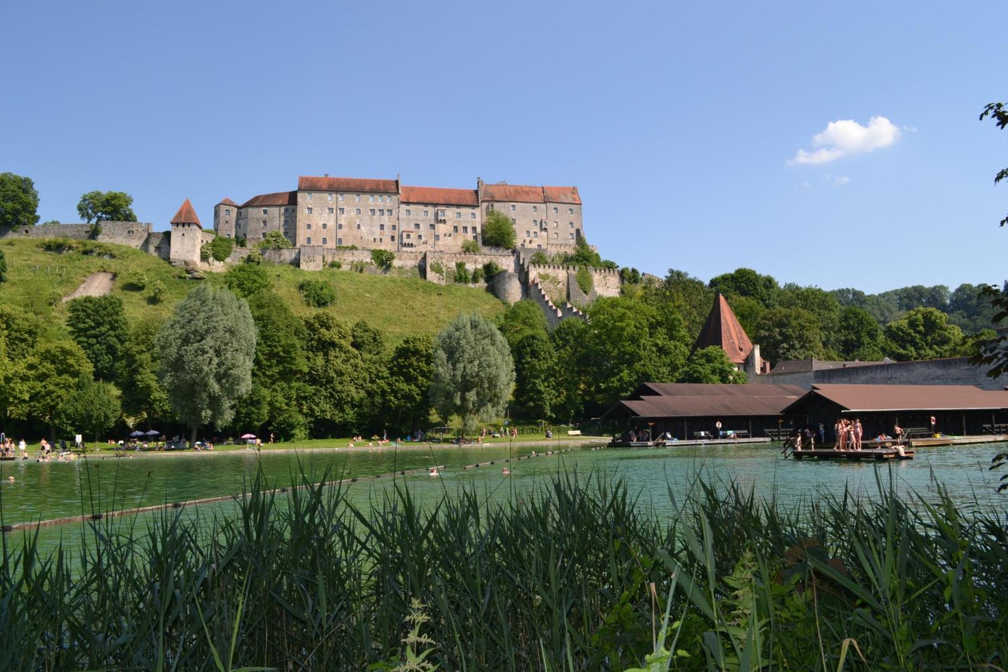 Haus Der Begegnung Heilig Geist Hotel Burghausen Eksteriør billede