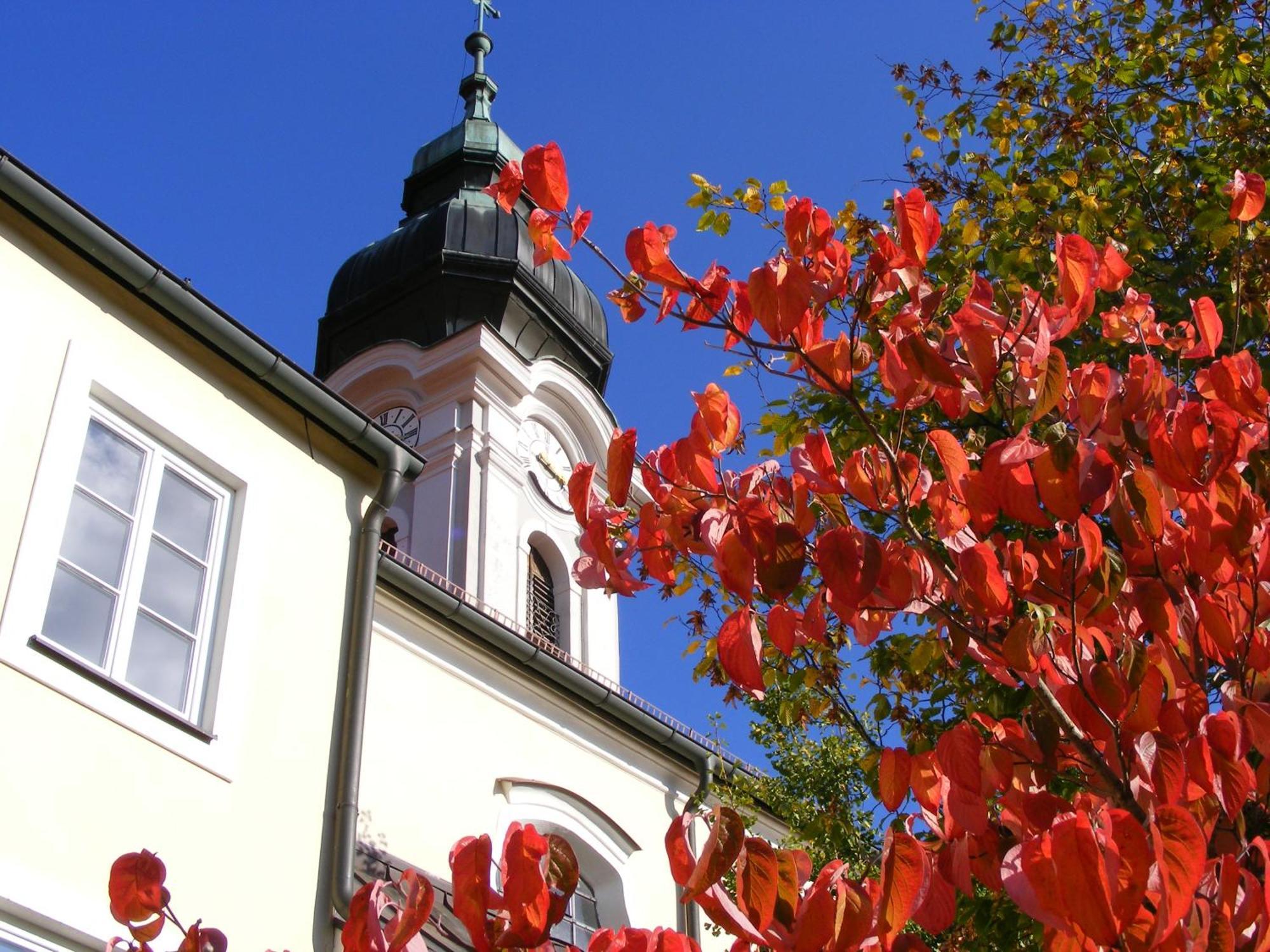 Haus Der Begegnung Heilig Geist Hotel Burghausen Eksteriør billede