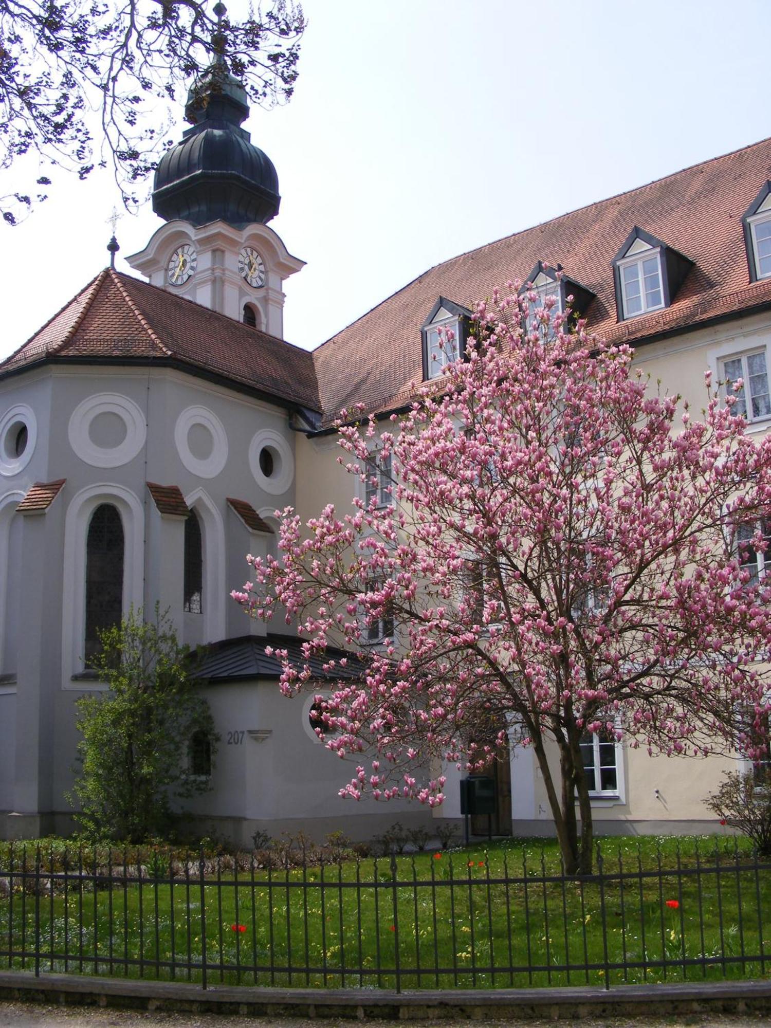Haus Der Begegnung Heilig Geist Hotel Burghausen Eksteriør billede